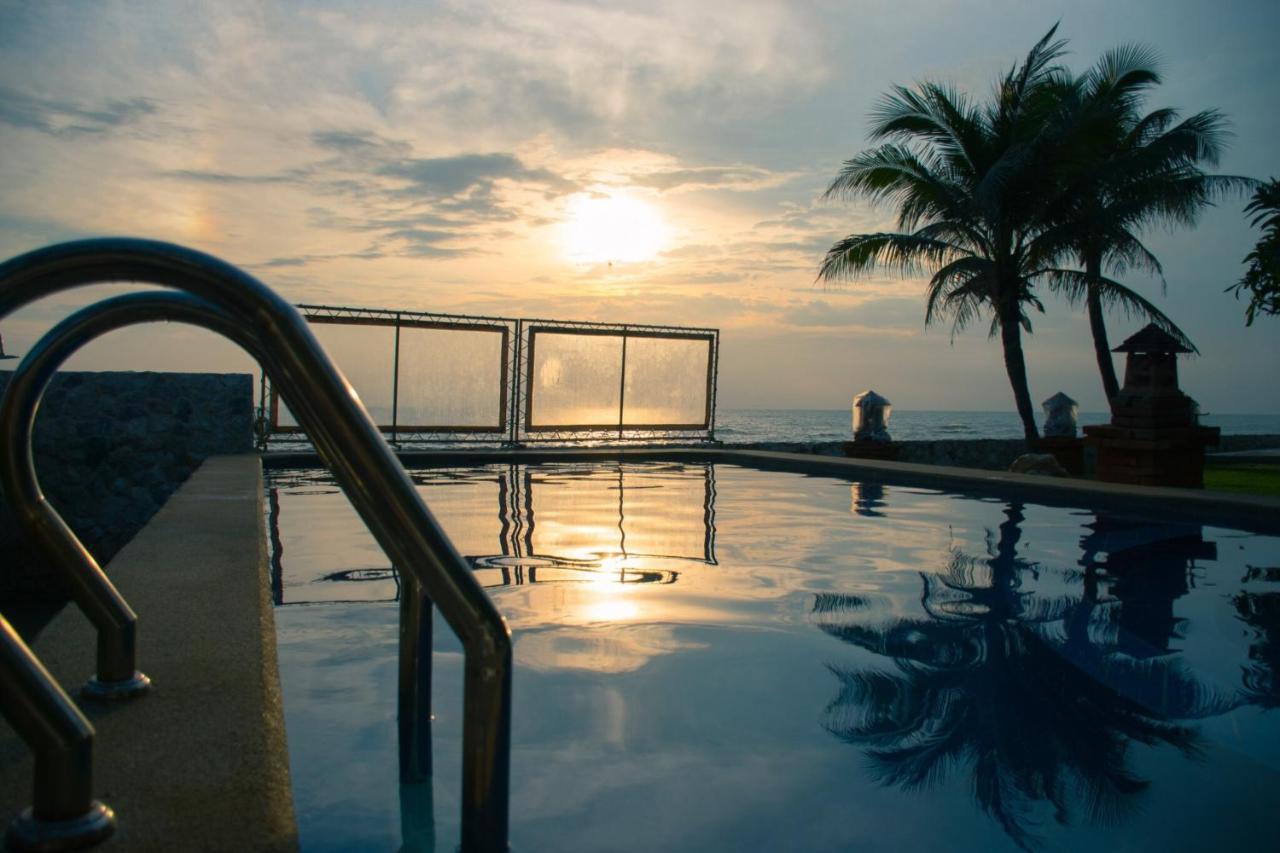 Sea Memories White Sand Beach Hotel Hua Hin Ngoại thất bức ảnh